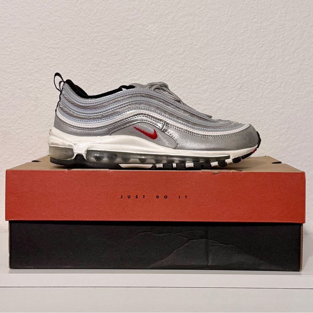 Nike Women’s Air Max 97 OG “Silver Bullet” Metallic Silver/Varsity Red | Size 8 - Picture 5 of 16